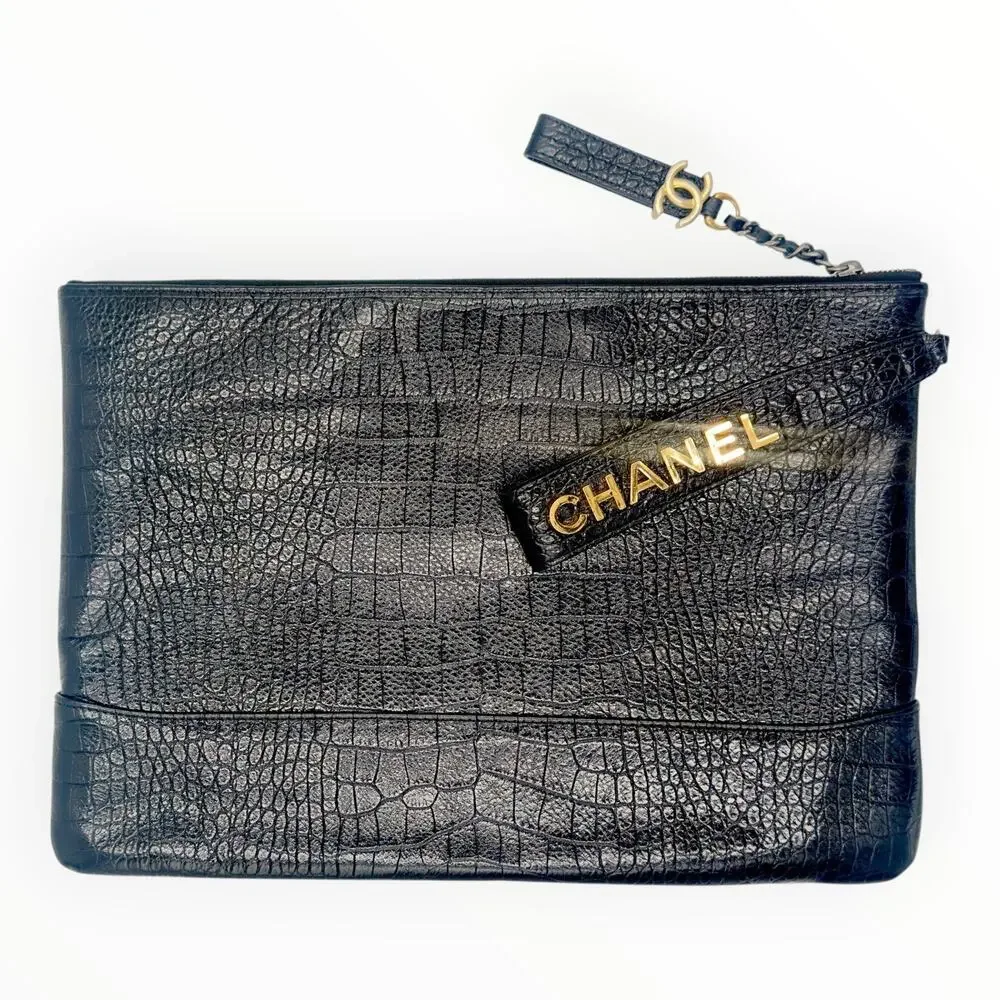 Gabrielle O Case Clutch Crocodile Embossed Calfskin Medium In Black
